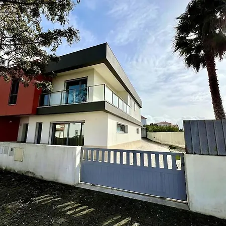 Casa vacanze 2palm House Peniche - *