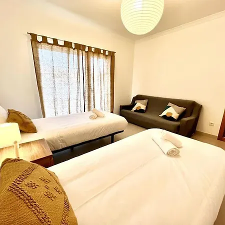 2palm House Peniche - بيت للعطل *
